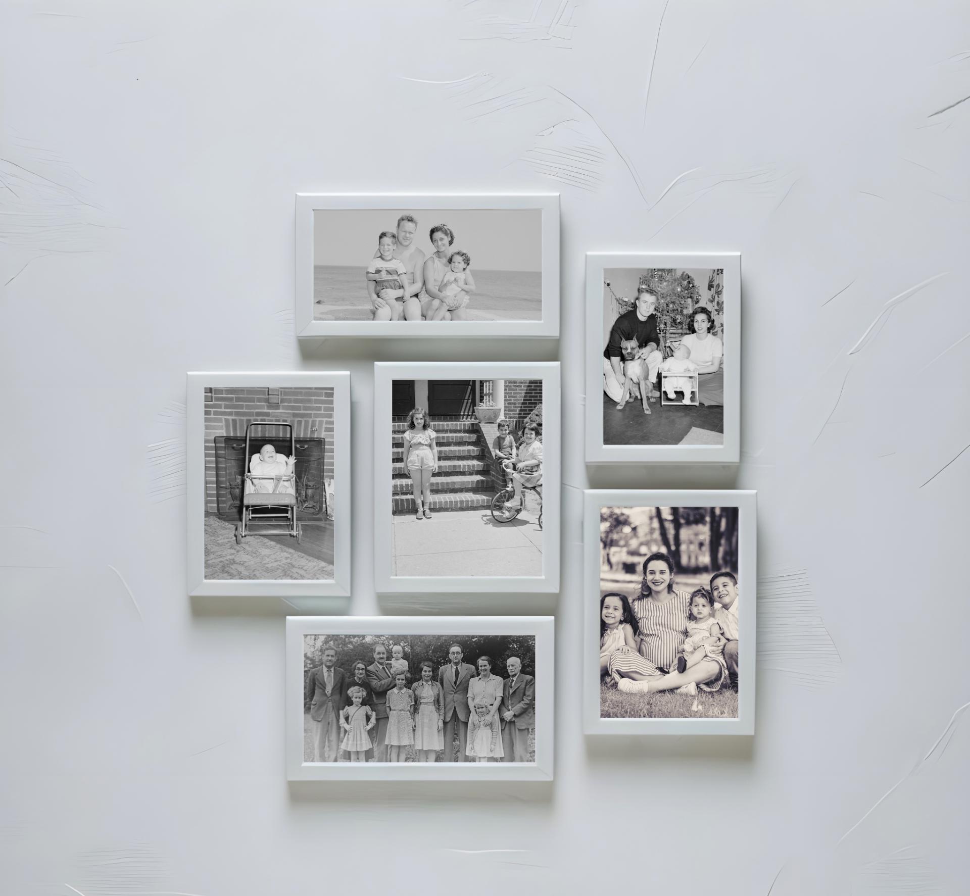 FAMILY FRAMES BLACK AND WHITE